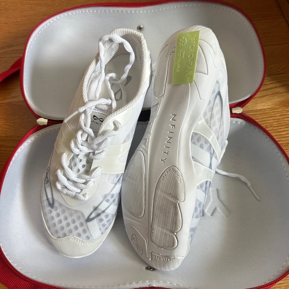 Nfinity Vengeance cheer shoes